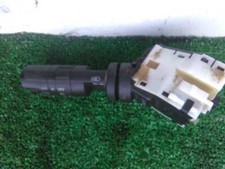 commande de feu pour NISSAN