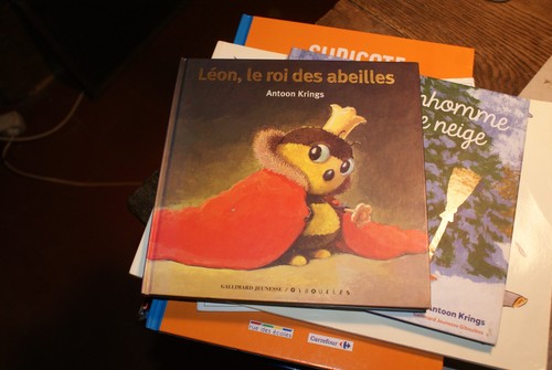 Leon roi des - le, abeilles