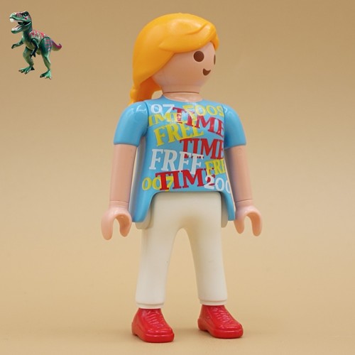 Playmobil-figurine-femme-médi