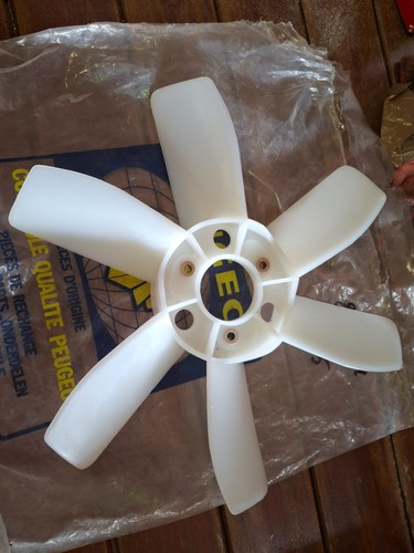 Hélice ventilateur neuve - de,