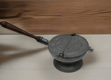 Ancien cendrier en étain 92 %