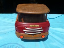 Ancien camion benne carrière 661 en bois Dejou.