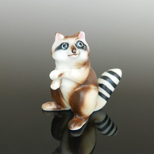 Figurine ancienne raton - figurine, laveur