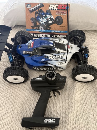 Team associated rc8 - rc8.2e, new