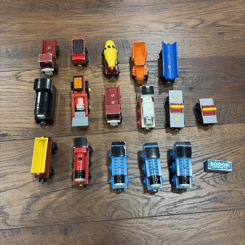 Thomas the train carts lot - train,