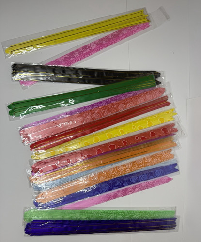 Assorted patterned paper - assorted,