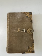 Ancien livre de messe Missel