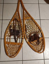 Anciennes raquettes de montagne neige USA CANADA  randonnée Boyaux cuir et bois