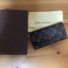 Louis Vuitton LV Long Wallet