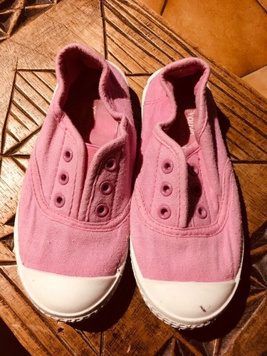 Baskets en toile rose - en,