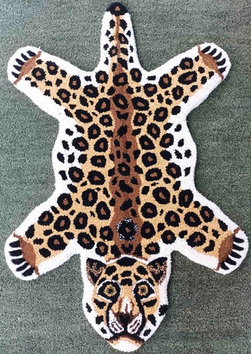 Tapis léopard 3x5 pieds - , fait
