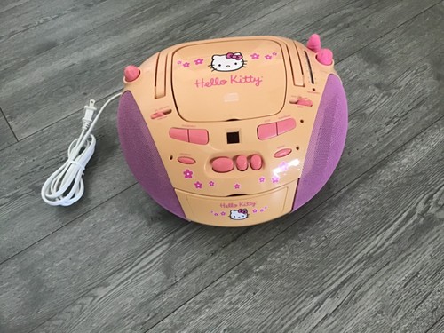 2002 hello kitty - 2002,