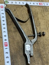 OUTIL ANCIEN, old tool  pince à avoyer Réf (n°11)