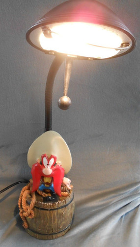 Ancienne lampe sam pirate - le,