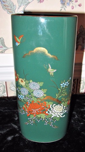 Oval shaped oriental asia - shaped,