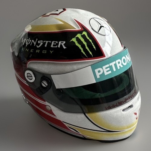 Lewis hamilton scale - lewis, 1/2