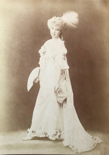 Jeune femme robe à - femme, en