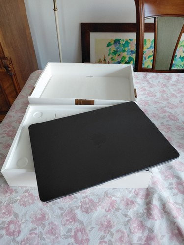 Macbook air apple - macbook,