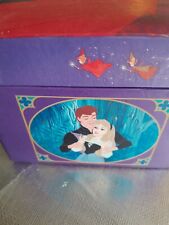 VINTAGE BOITE A MUSIQUE / BIJOUX DISNEY BELLE AU BOIS DORMANT ONCE UPON A DREAM