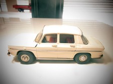 JOUSTRA RENAULT R 8  -  ORIGINAL - JOUET ANCIEN