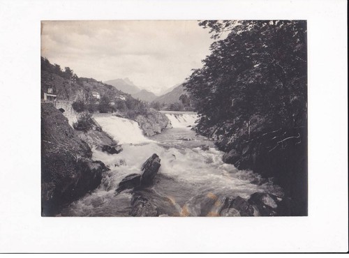 Pyrénées orientales cascade - pyrénées-orientales,,
