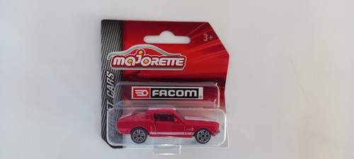 Majorette très rare - très,