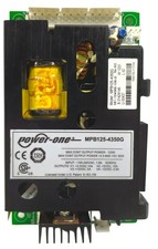 ALIMENTATION À FOIS AC/DC