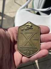 plaque d'uniforme militaire