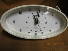 Joli réveil électrique CALOR des années 60 en plastique dur / fonctionne