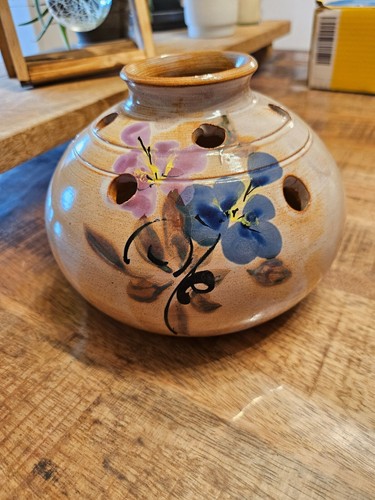 Vase pique fleurs - en, poterie