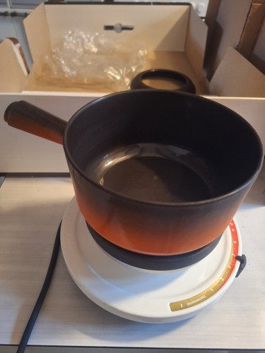 Ancien appareil fondue - appareil, À