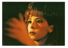 Mylène FARMER carte postale n° MF1 (pleure)