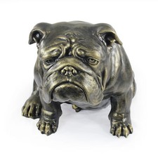 Bulldog figurine grandeur