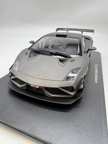 Voiture miniature autoart - autoart, 1/18