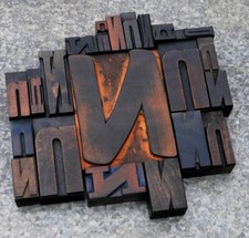 NNNN caracteres imprimerie en