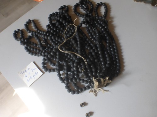 Lot 640 perles - +,