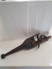 Ancienne prothèse de jambe en