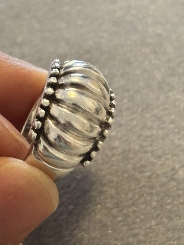 Bague anneau simple dôme
