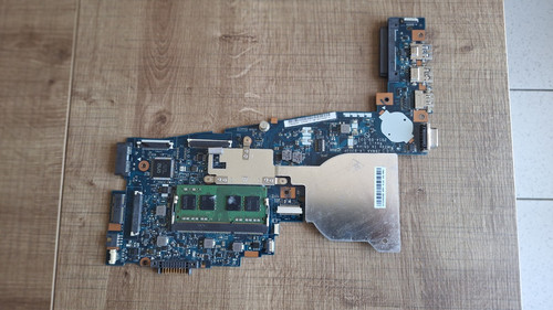 Carte mère toshiba 650 138 - b,