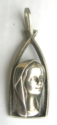 Pendentif médaille religieuse