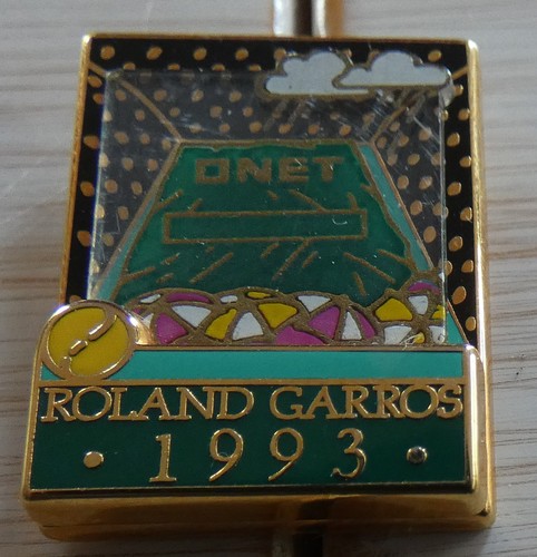 Rare pin sport - pin's, tennis