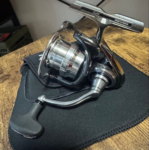 Daiwa exist lt3000s cxh - 18,