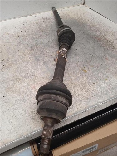 9637117781 transmission avant