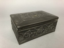 Ancienne BOÎTE BISCUIT Tôle