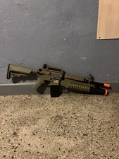 E&C AIRSOFT M4 AEG RIFLE WITH