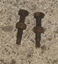 2 vis tendeur de chaine