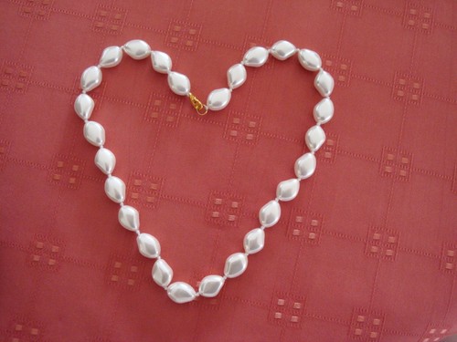 Collier perles nacrees neuf - collier,