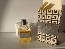 Miniature de parfum "GÎVENCHY