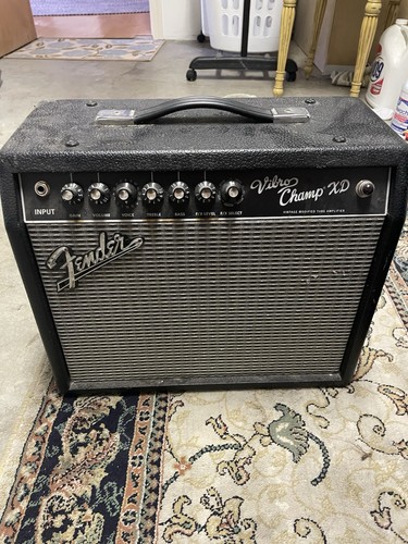 Fender vibro champ combo - vibro,