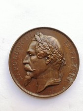 SECOND EMPIRE MÉDAILLE EN CUIVRE NAPOLÉON III GRAVEUR BARRÉ 1869 POIDS 33,04gr